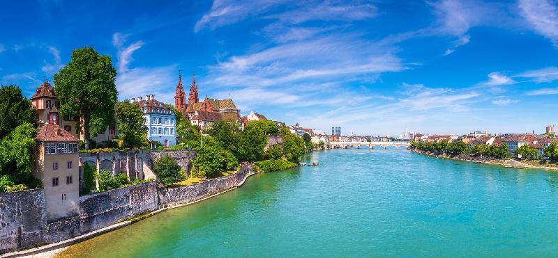Radisson Blu Hotel - Basel - Genel