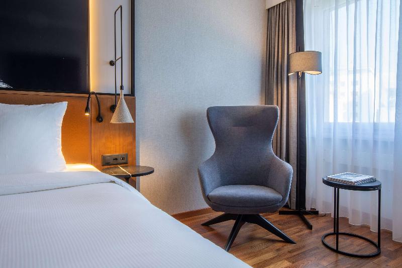 Radisson Blu Hotel - Basel - Oda