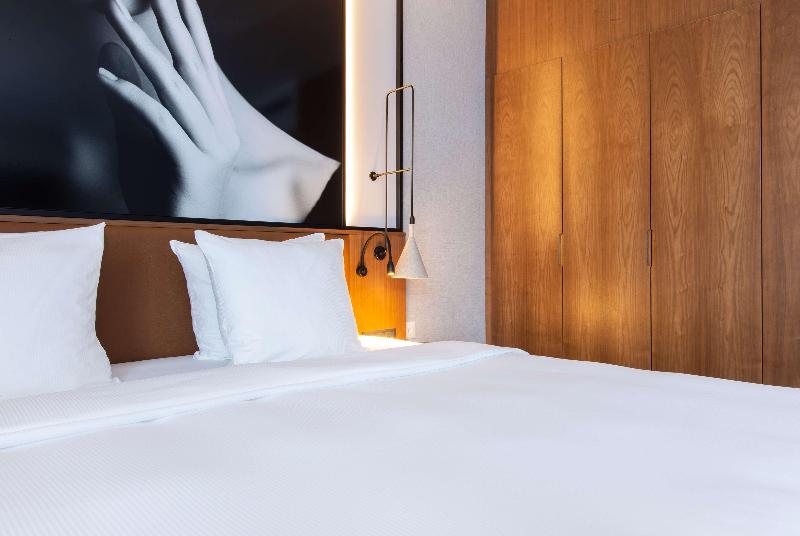 Radisson Blu Hotel - Basel - Oda