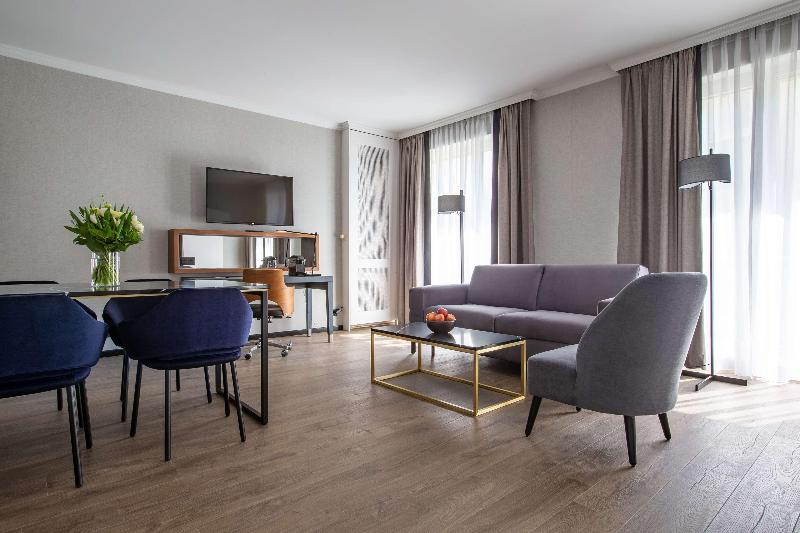 Radisson Blu Hotel - Basel - Oda