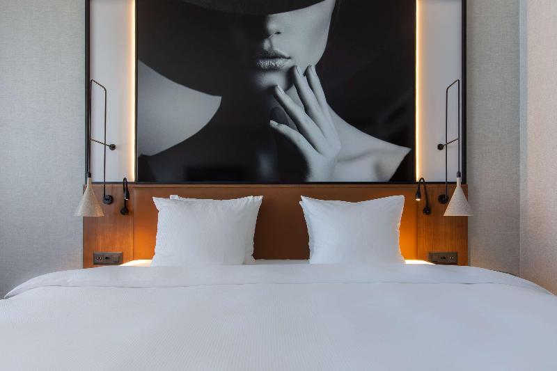 Radisson Blu Hotel - Basel - Oda