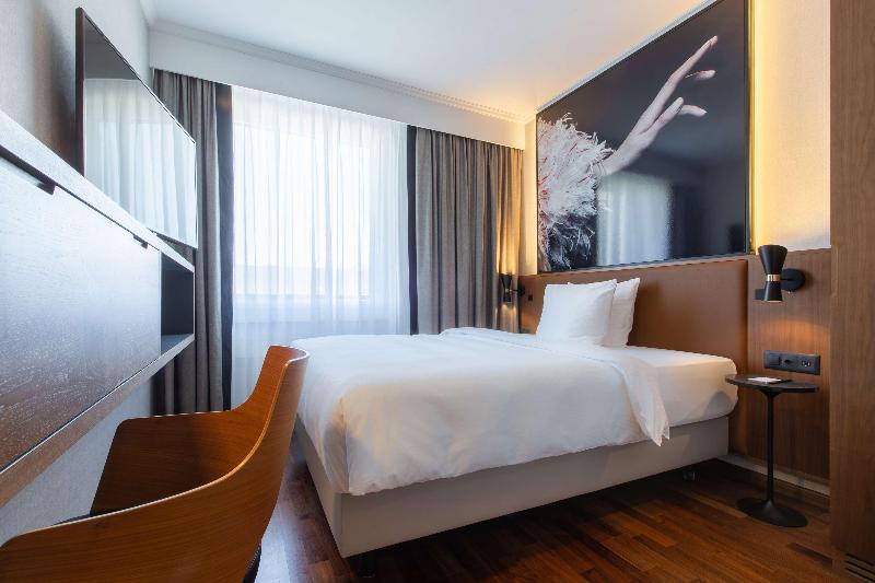 Radisson Blu Hotel - Basel - Oda