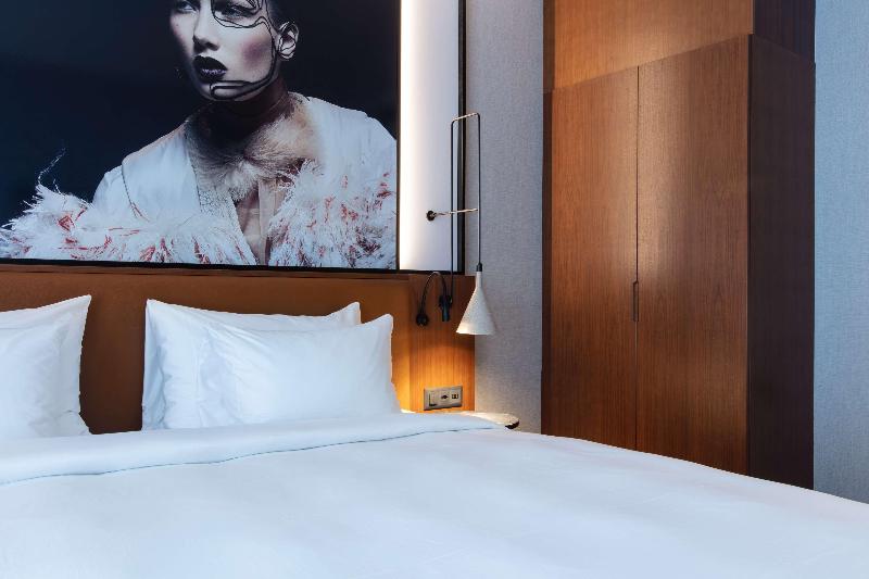 Radisson Blu Hotel - Basel - Oda