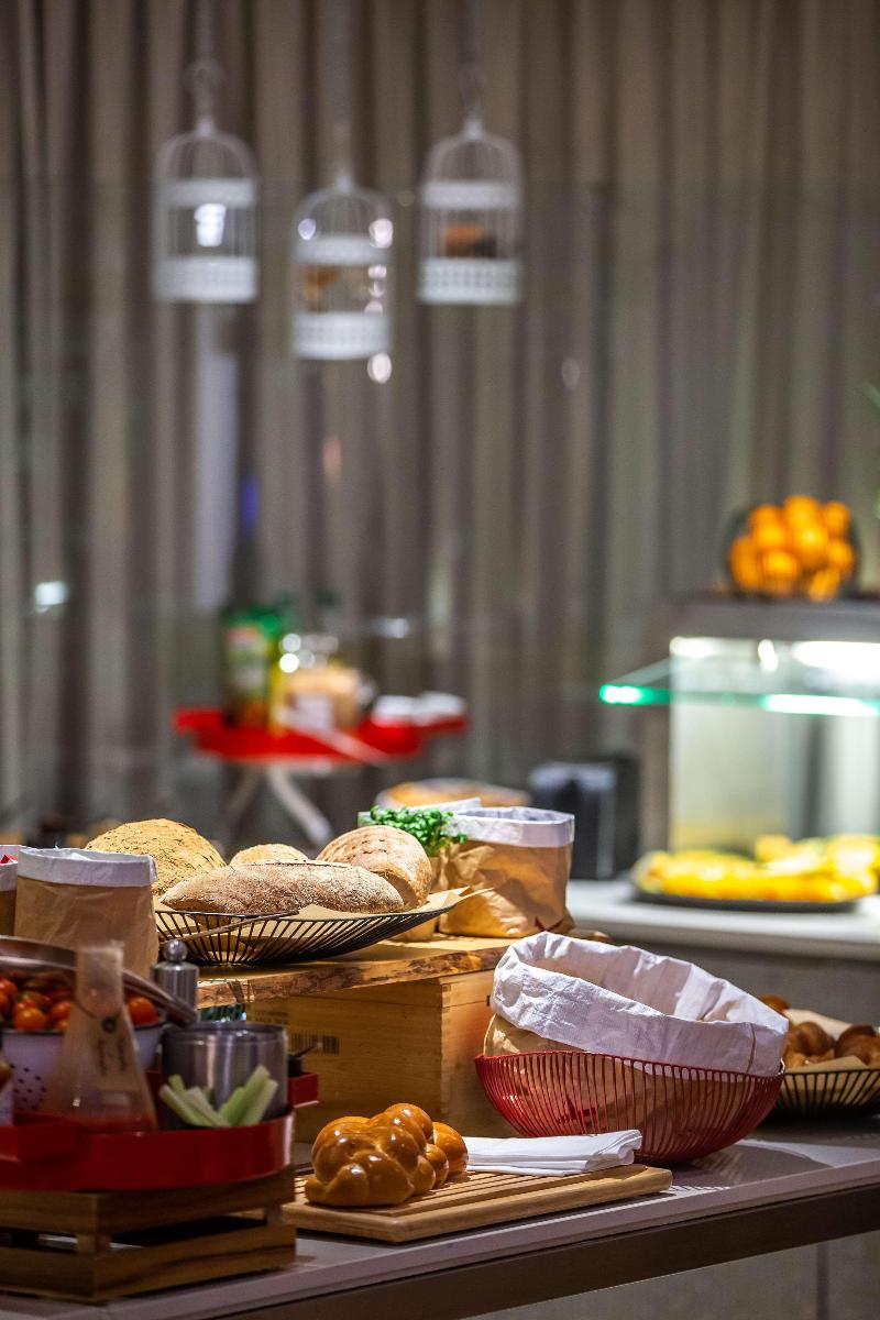 Radisson Blu Hotel - Basel - Restoran