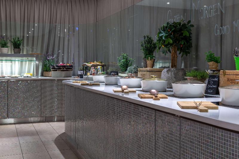 Radisson Blu Hotel - Basel - Restoran