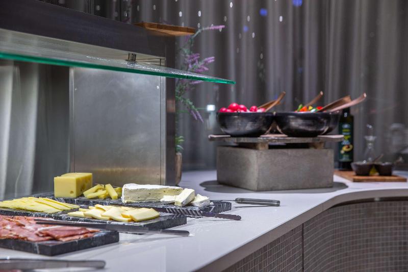 Radisson Blu Hotel - Basel - Restoran