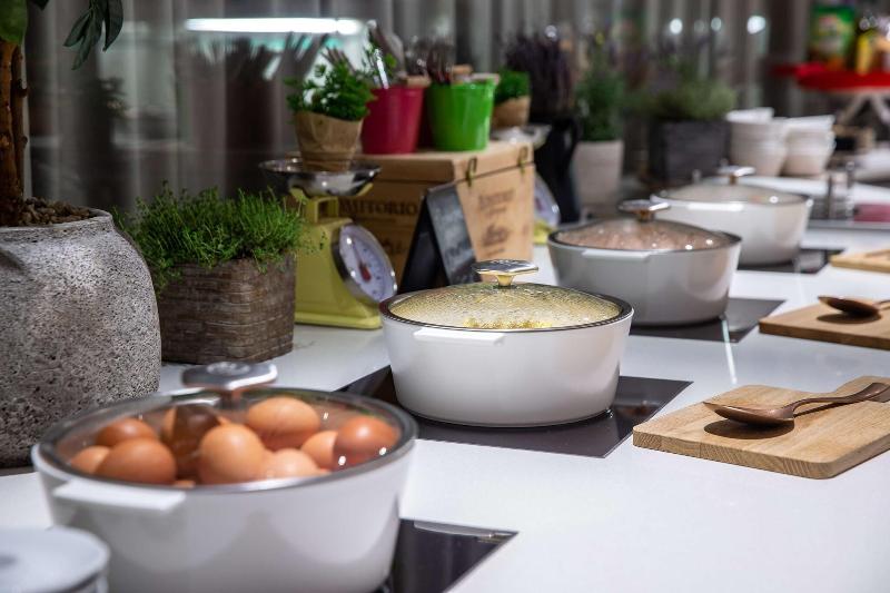 Radisson Blu Hotel - Basel - Restoran