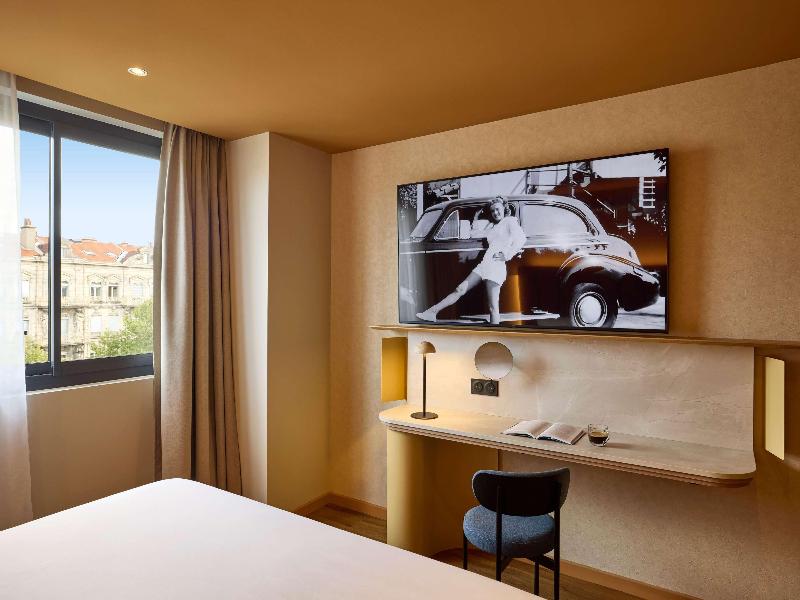 You Hotel de France Valence Handwritten Collection - Oda