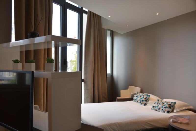 You Hotel de France Valence Handwritten Collection - Oda
