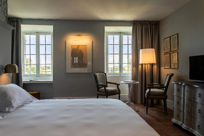 Chateau de Mazan - Handwritten Collection - Oda