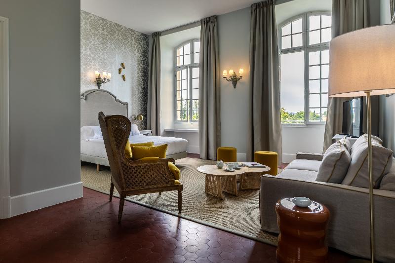 Chateau de Mazan - Handwritten Collection - Oda