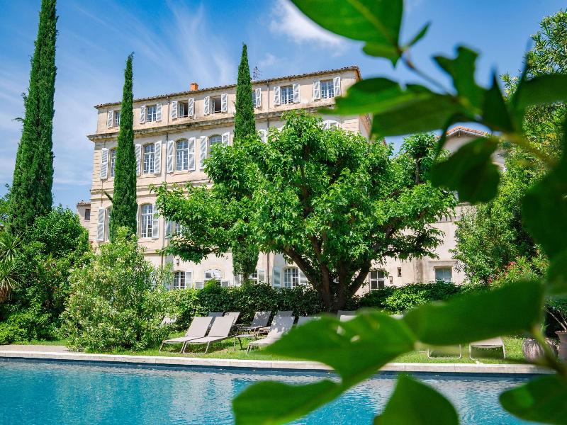 Chateau de Mazan - Handwritten Collection - Havuz