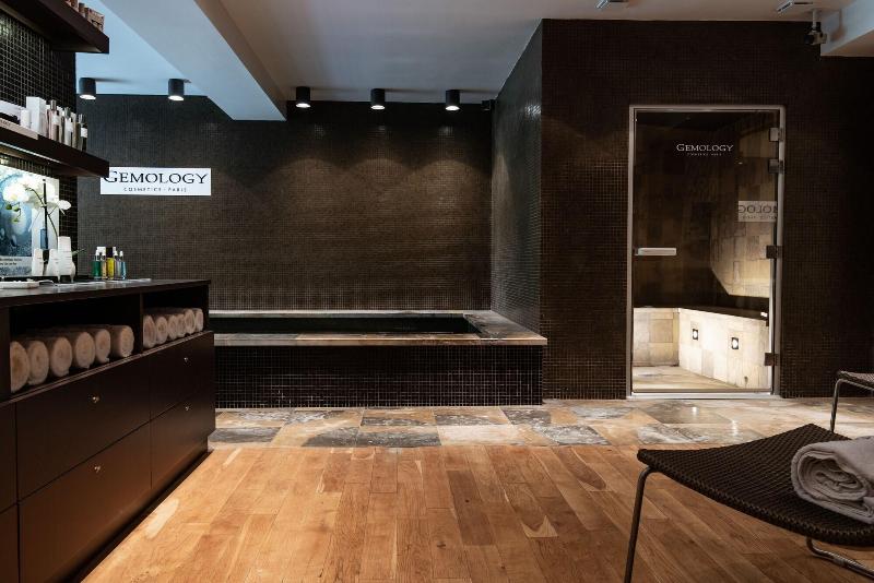 Hotel du Chateau et SPA GEMOLOGY - Aktivite