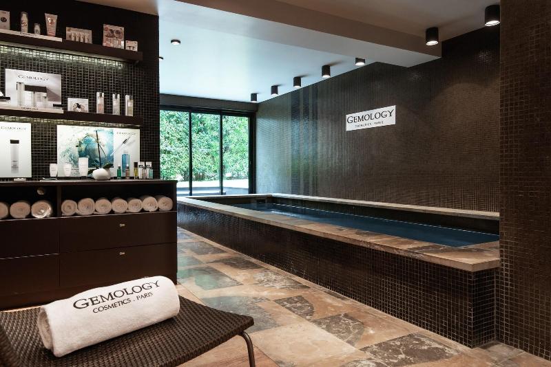 Hotel du Chateau et SPA GEMOLOGY - Aktivite