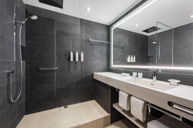 Basel Marriott Hotel - Oda
