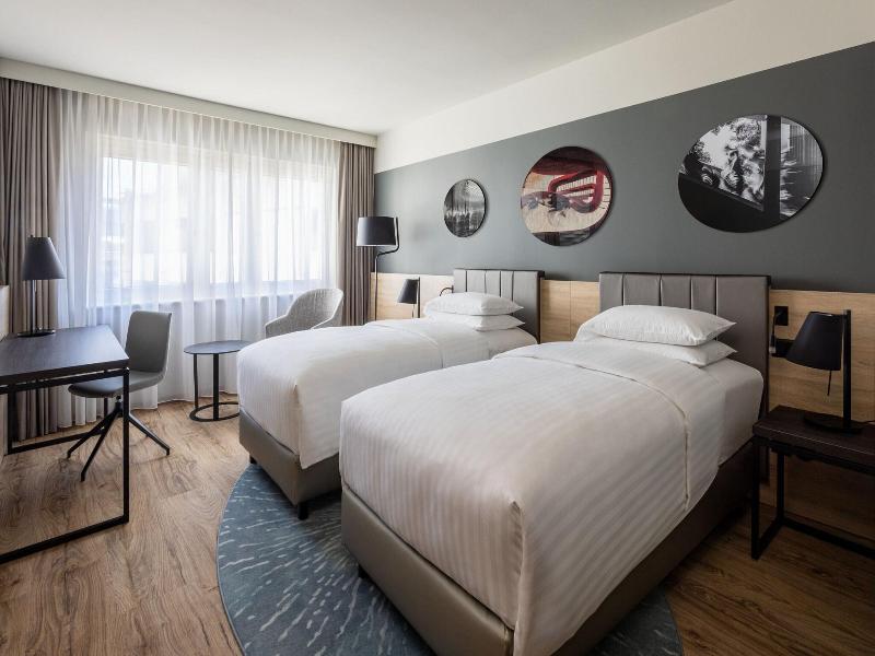 Basel Marriott Hotel - Oda