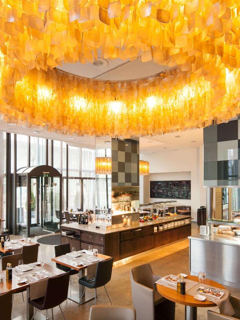 Basel Marriott Hotel - Restoran