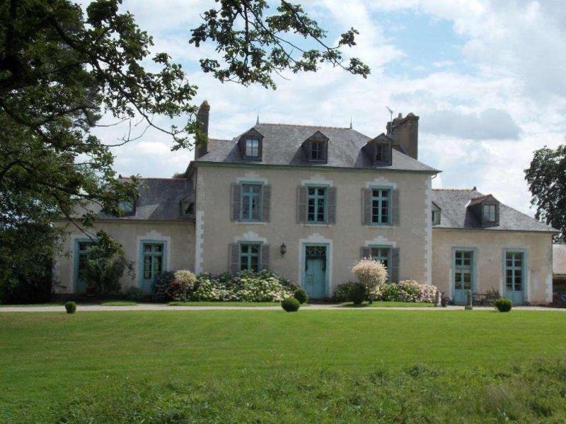 Chateau du Pin - Genel