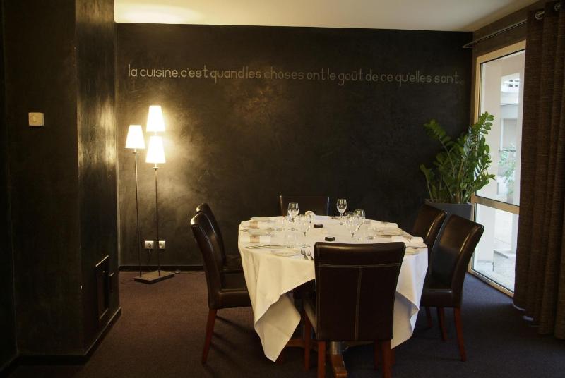 Urban Hotel Aix-les-Bains BW Signature Collection - Restoran