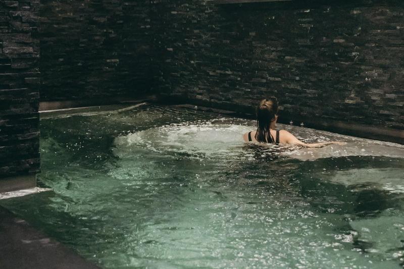 Hotel Schweizerhof Bern & Spa - Havuz