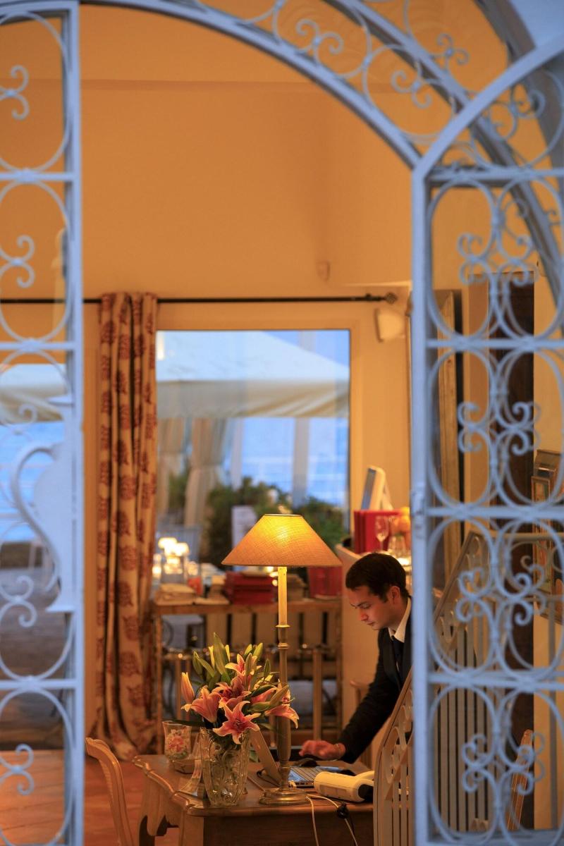 Hotel Les Mouettes - Lobi