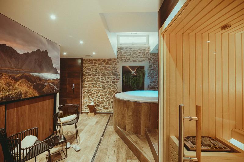 Auberge de Clochemerle Hôtel & Restaurant - Aktivite