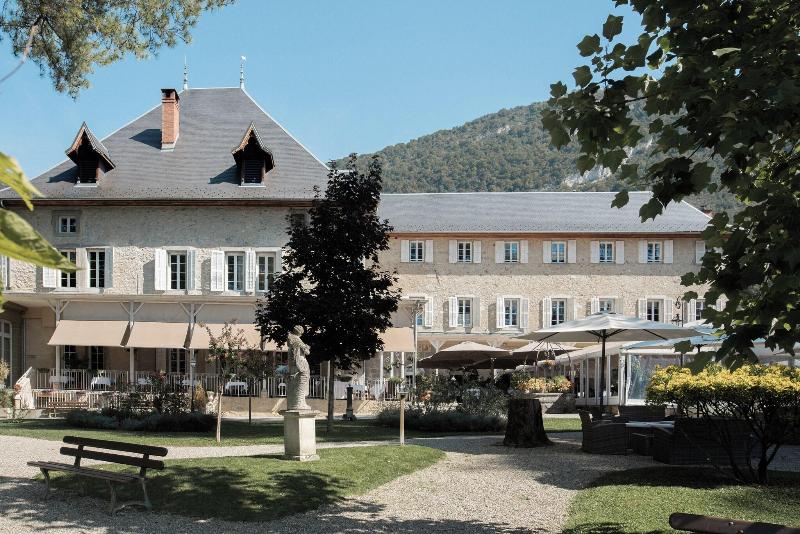 Chateau des Comtes de Challes - Genel