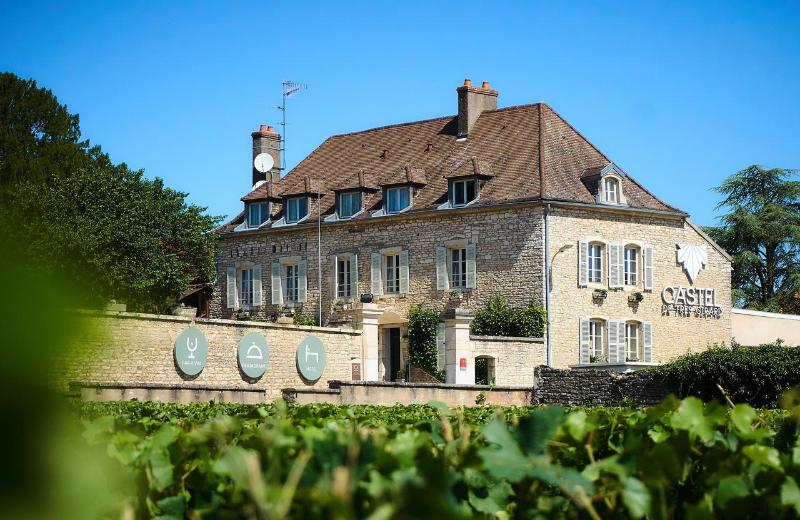 Castel de Tres Girard - Genel