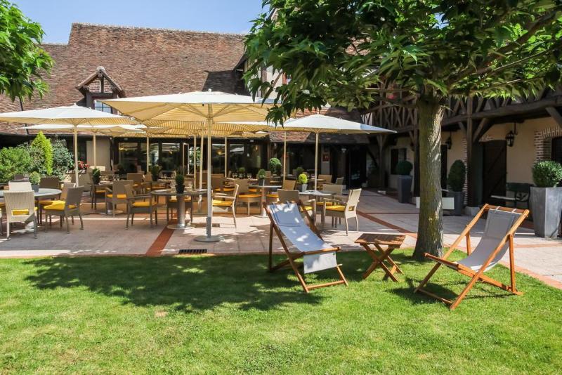 Auberge Du Cheval Blanc - Les Collectionneurs - Genel