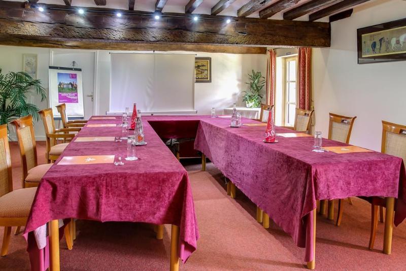 Auberge Du Cheval Blanc - Les Collectionneurs - Genel