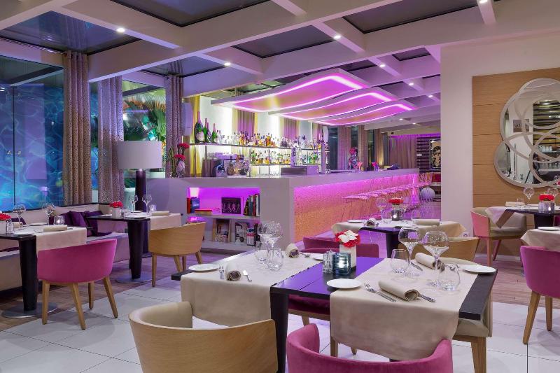 N'vY Manotel - Bar