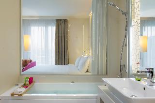 N'vY Manotel otel fotoğrafı