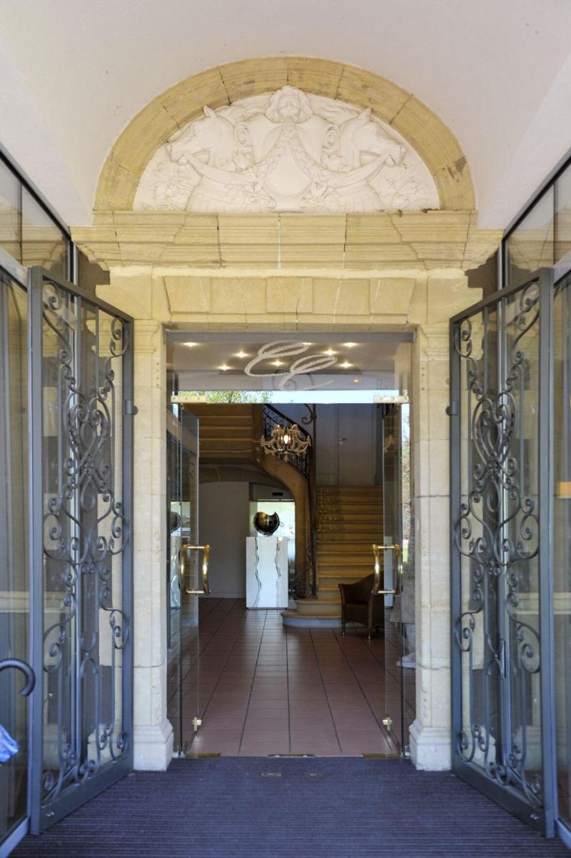 Le Chateau de Champlong - Genel