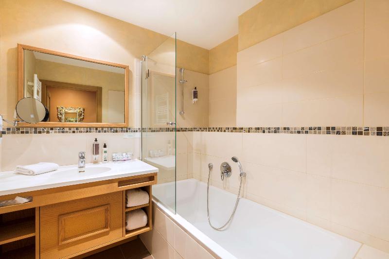 Les Violettes Hotel & Spa Alsace, BW Premier - Oda
