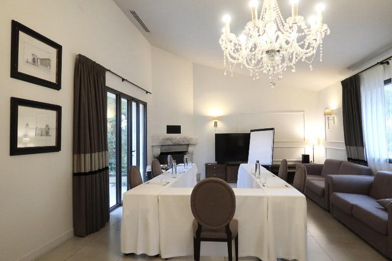 Hotel Le Vallon de Valrugues Spa - Toplantı