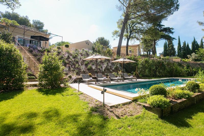 Hotel Le Vallon de Valrugues Spa - Havuz