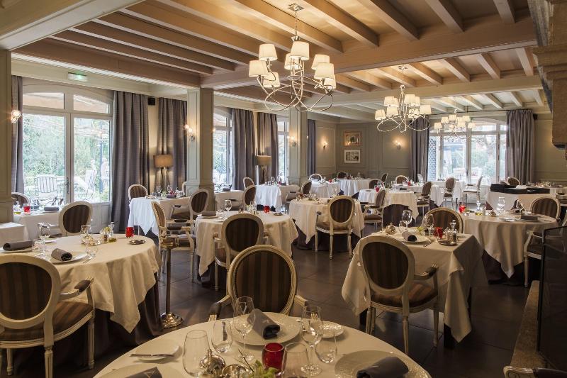 Hotel Le Vallon de Valrugues Spa - Restoran