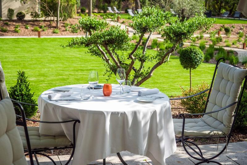 Hotel Le Vallon de Valrugues Spa - Restoran