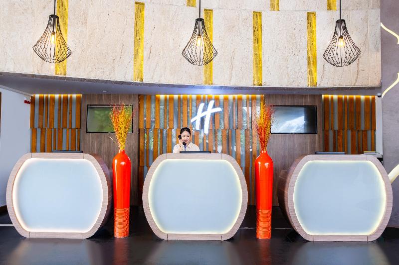 Holiday Inn Resort Phuket Karon Beach An Ihg Hotel - Genel