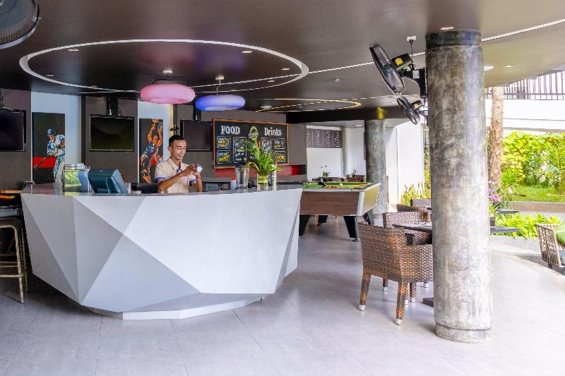Holiday Inn Resort Phuket Karon Beach An Ihg Hotel - Restoran