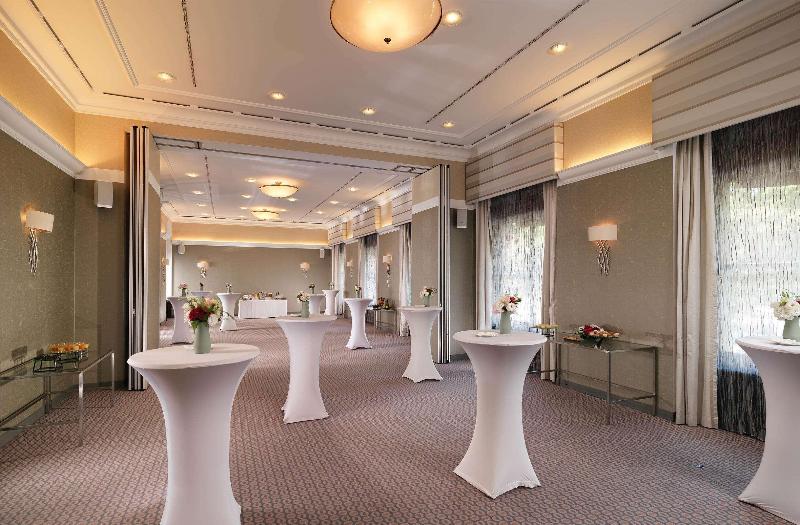 Hotel Metropole Geneve - Toplantı