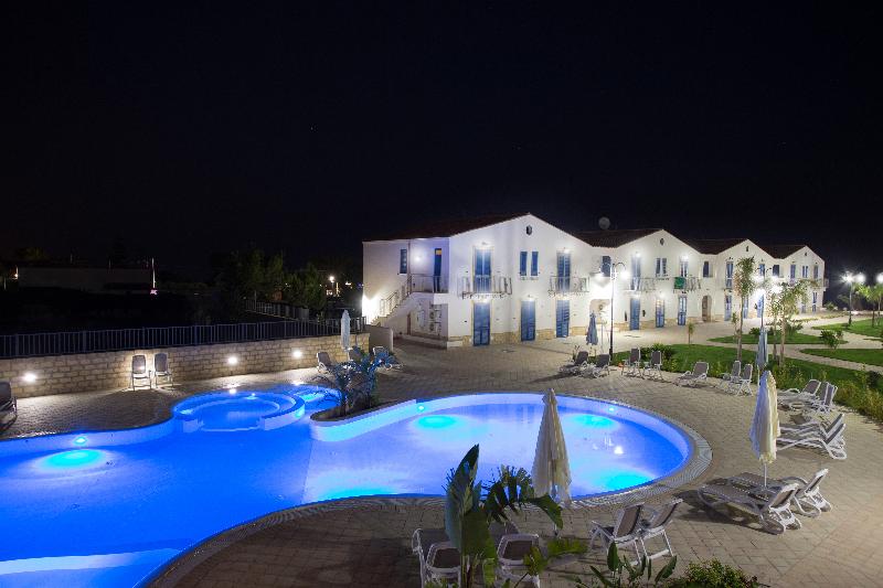 Scala Dei Turchi Resort - Havuz