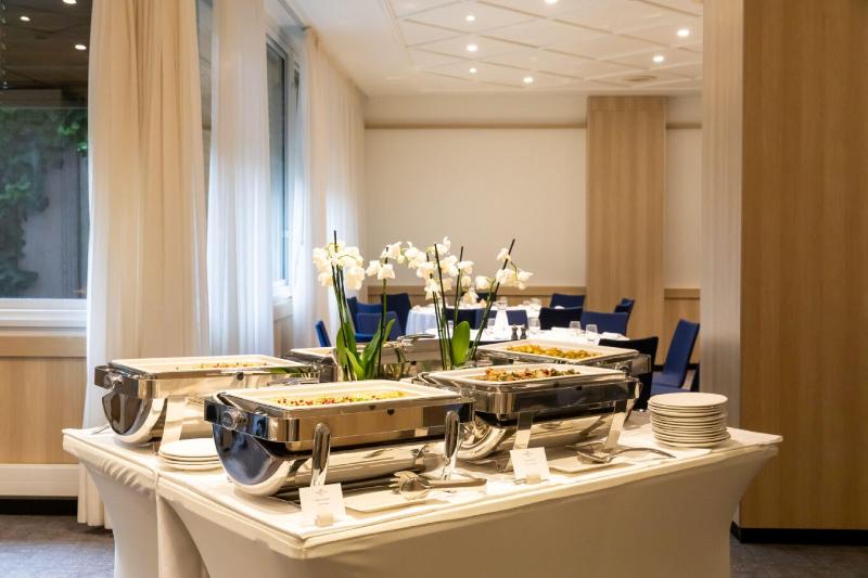 Crowne Plaza Geneva - Toplantı