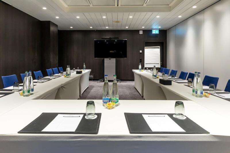 Crowne Plaza Geneva - Toplantı
