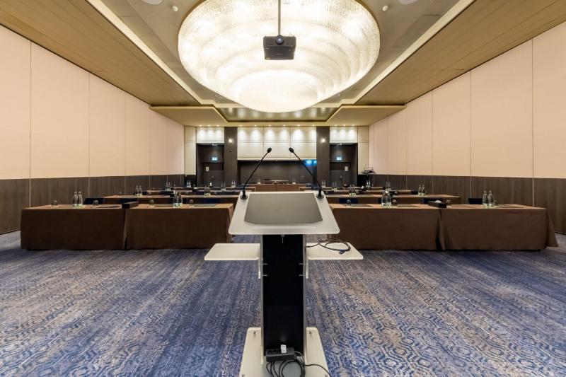 Crowne Plaza Geneva - Toplantı