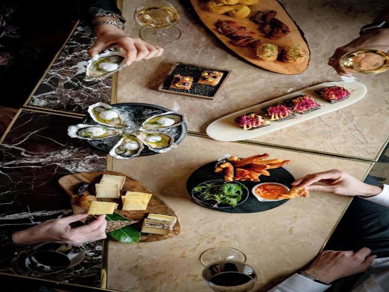 Ritz-Carlton Hotel de la Paix, Geneva - Bar