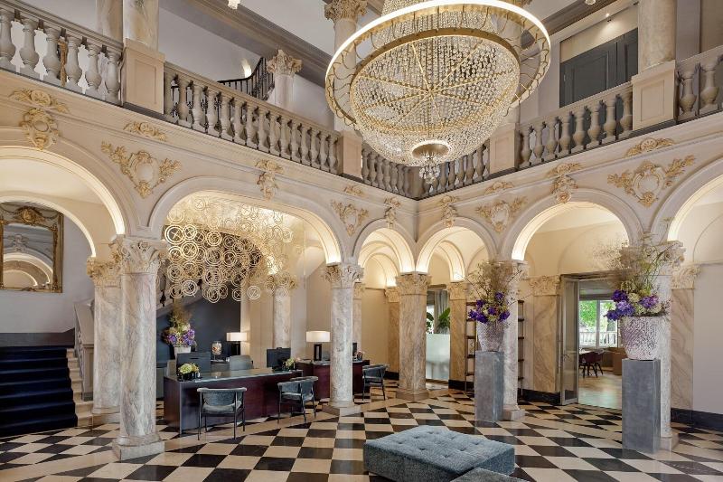 Ritz-Carlton Hotel de la Paix, Geneva - Lobi