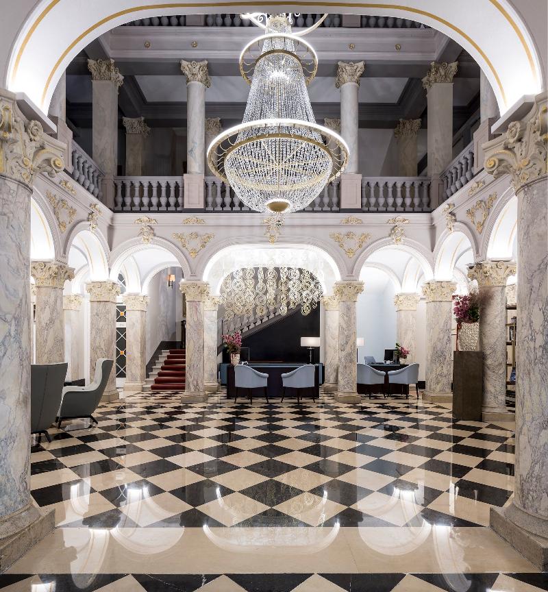 Ritz-Carlton Hotel de la Paix, Geneva - Lobi