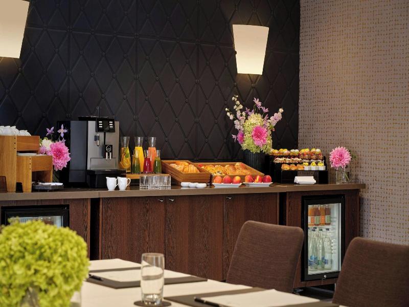 Ritz-Carlton Hotel de la Paix, Geneva - Toplantı