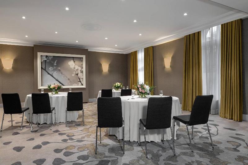 Ritz-Carlton Hotel de la Paix, Geneva - Toplantı